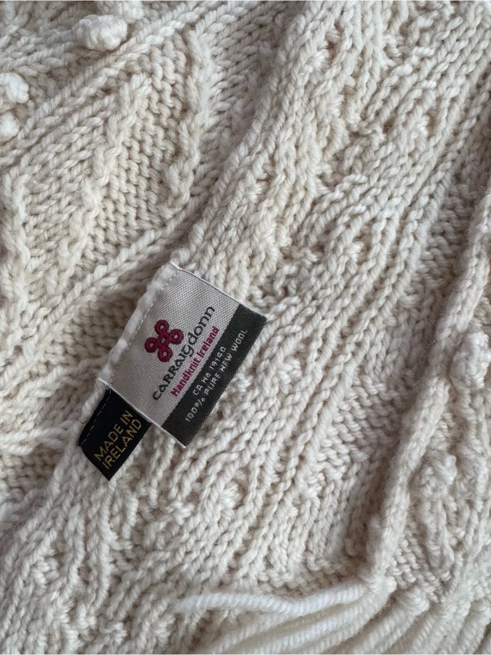 Carraig Donn Pure New Wool Scarf cream knit fringe warm chunky